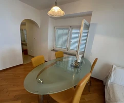 APPARTAMENTO AL PRIMO PIANO DELLA VILLA, IN PRIMA FILA SULLA SPIAGGIA!