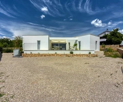 Krk - dintorni - Incantevole nuova casa con vista mare!