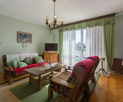 Stambeno-poslovna kuća na prodaju Buje Istra