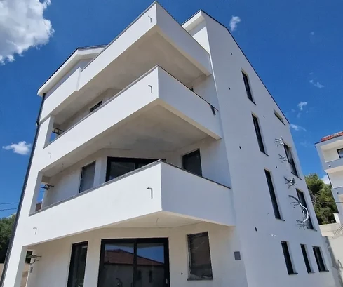 Vendita appartamento Trogir 90 m2