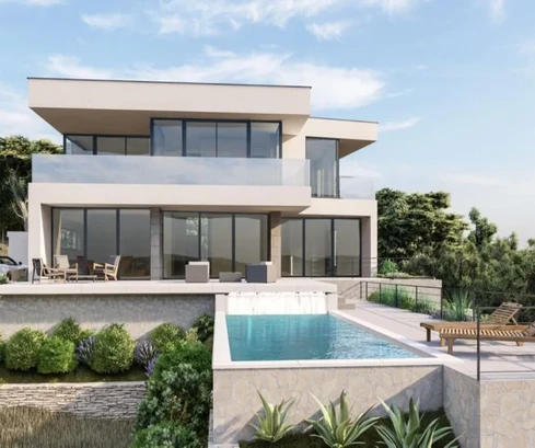 NOVÁ MĚSTSKÁ VILA S BAZÉNEM A VÝHLEDEM NA MOŘE, NA OKRAJI ZELENÉ ZÓNY!