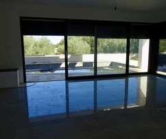 Villa con due appartamenti e piscina in vendita a Malinska in Croazia