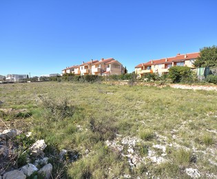Terreno in vendita a Vodice, 692 piedi quadrati