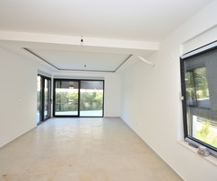 Casa con piscina in vendita a Srima