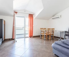 Casa independiente en venta con vistas al mar en Croacia