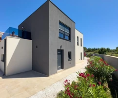 Modern home with a pool available in Ližnjan in Croatia