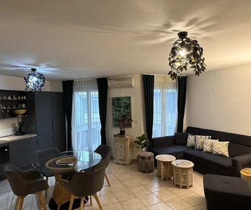 Istria, Crveni Vrh – apartment with sea view