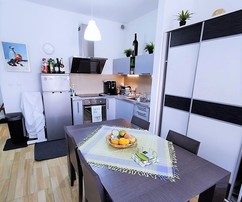 Urokliwe studio blisko morza na wyspie Brač