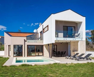 Istria, Krnica, villa moderna con piscina e vista mare mozzafiato