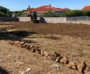 Terreno edificabile Vrsi, 476 m², 700 m dal mare
