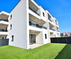 Водице - двухуровневая квартира S2 с садом, 113,43 м²