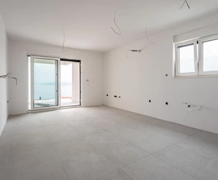 Čiovo, Okrug Gornji, apartamento de dos dormitorios en la tercera planta con terraza en la azotea