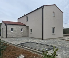 Mediterranean house with pool, island Krk, surroundings of Malinska!
