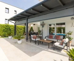 Poreč, Rosini, villa familiar moderna y elegante con piscina y vista al mar