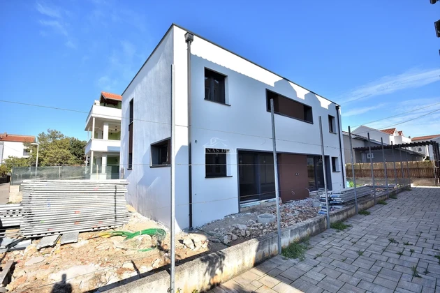 Vodice - *NEUBAU* Maisonettewohnung mit Garten, Dachterrasse