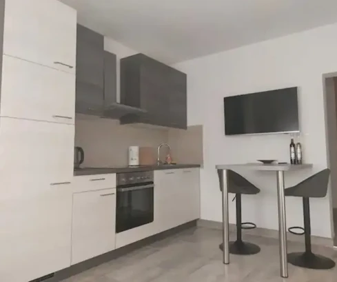 Split, Plokite, 2 samostatné apartmány o rozloze 116 m2 ve skvělé lokalitě, připravené k nastěhování