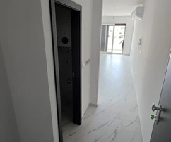 Okrug, 2-bedroom apartment 63 m², new building with swimming pool, ground floor