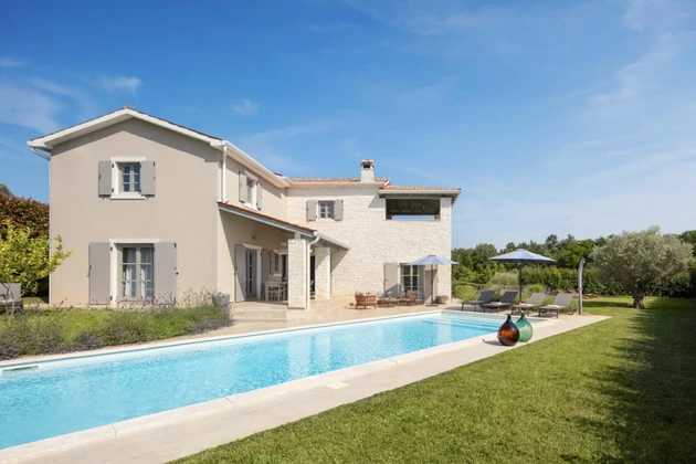 Istrie, Višnjan - Villa moderne avec piscine et vue panoramique sur la mer