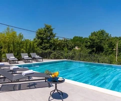 Elegantný moderný dom – Tinjan, Istria