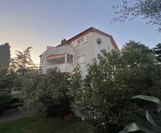 ¡APARTAMENTO EN EL CENTRO DE LA CIUDAD CON VISTA AL MAR!