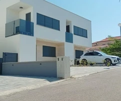 Vir - Attractive duplex apartment with 3 bedrooms and sea view