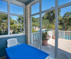 Luxuriöses Apartmenthaus direkt am Meer auf der Insel Lastovo