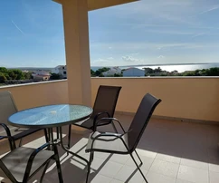 Appartamento Košljun, Pag, 110 m²