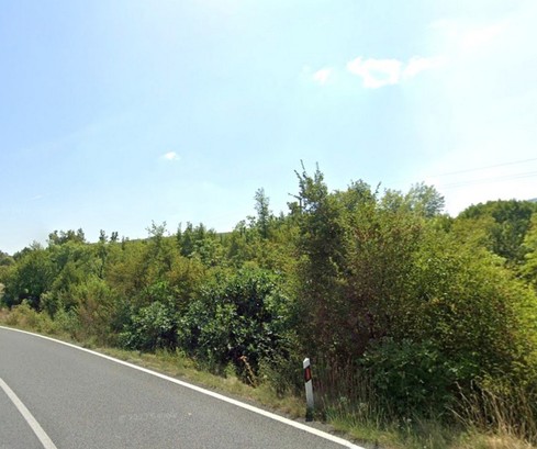 Terreni edificabili di prima qualità a Hrvace vicino a Sinj in vendita
