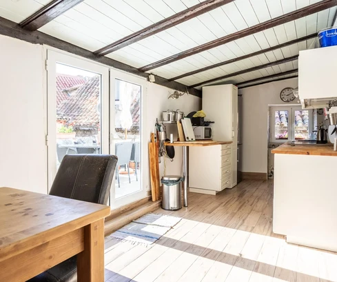 Сплит, центр города, просторная двухкомнатная квартира с террасой