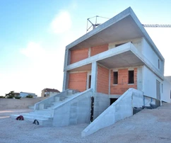 Vodice - Moderne Villa mit Swimmingpool in ruhiger Lage