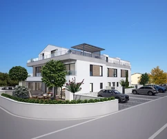 Poreč – Újonnan épült sorház a tenger közelében