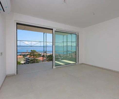 Wyspa Krk, Vrbnik, apartament w nowo wybudowanej nieruchomości z ogrodem, basenem i widokiem na morze