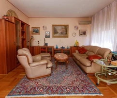 Rijeka, Kozala, Wohnung 265,54 m² mit privatem Garten und Garage