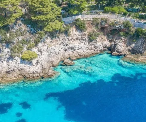 Pozemek u moře - ostrov Šipan, Dubrovník - 115 539 m²