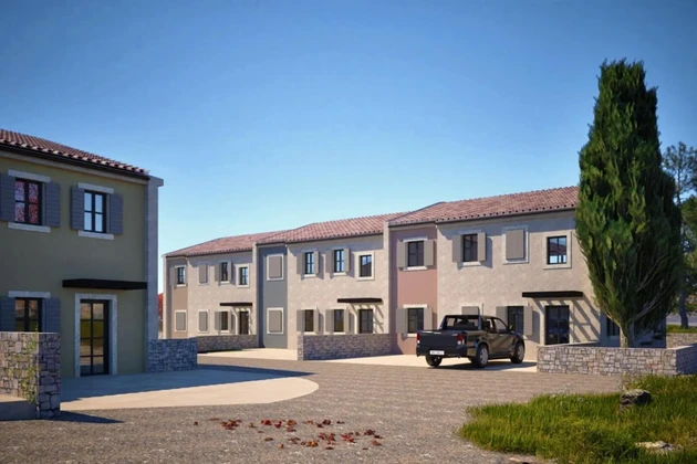 Istria, okolie Rovinja, Putini, trojizbový byt 84,08 m² so záhradou a krytou terasou na prízemí