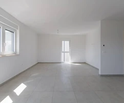 Penthouse na predaj v Poreči, novostavba s terasou v Chorvátsku