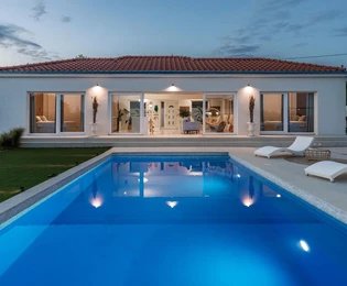 Villa in vendita in una zona tranquilla di Benkovac in Croazia