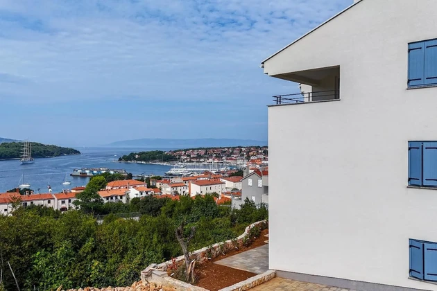 Isola di Cres, Grabar, appartamento di tre locali 101 m², giardino, vista mare