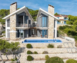 Villa di lusso in vendita sul lungomare di Blato in Croazia