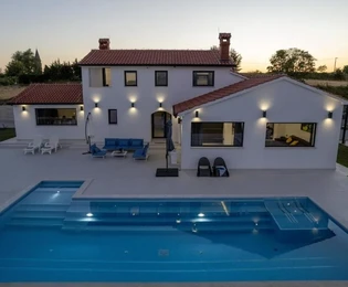 Istria, Buzet: Villa affascinante con viste mozzafiato