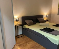 Rab, Barbat, two-room apartment 200 m from the sea