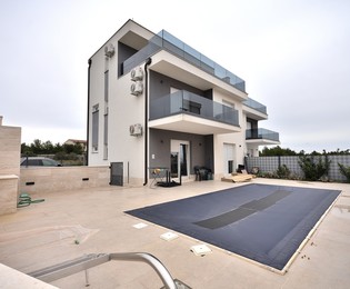 Predaj exkluzívneho domu s bazénom