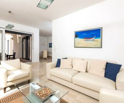 Luxusné byty na Brači pri mori s bazénom a nádherným výhľadom