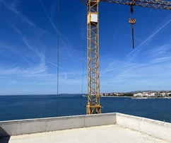 Квартира с панорамным видом на море на продажу в Повляне, Хорватия