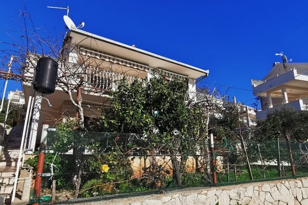 Charming Ciovo Island Home with Sea Views for Sale