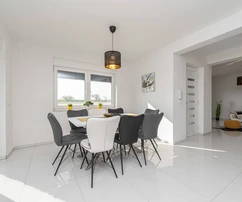 Luxusná vila s bazénom a strešnou terasou - Privlaka, Zadar, Dalmácia