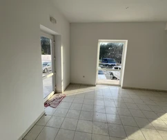 Istrien, Novigrad – Gewerberaum in top lage