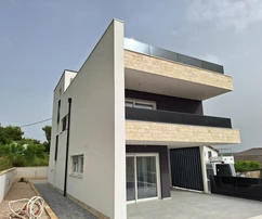 Ražanac, Rtina, samostatně stojící dům s bazénem a vířivkou, výhledem na moře