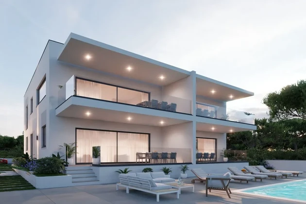 NEW APARTMENT IN AN EXCLUSIVE LOCATION, FIRST ROW TO THE SEA!