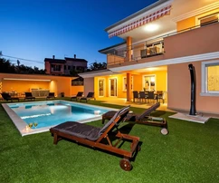 Luxusvilla mit Pool in toller Lage, Istrien, Rovinj